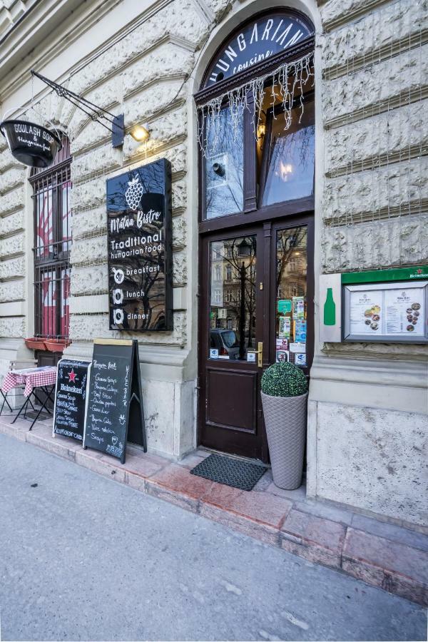 Bpr Luxurious & Stylish Duplex Home Budapest Exterior foto